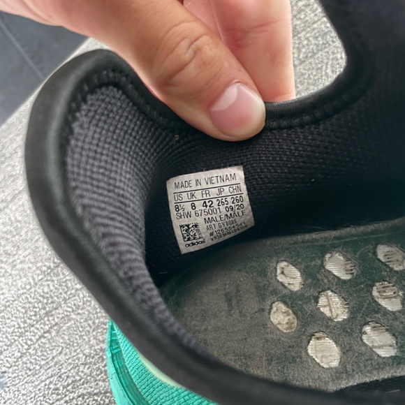 Pharrell x NMD Human Race 'core green' - Picture 5 of 7